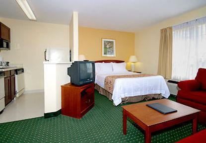 Suburban Extended Stay Hotel Greenville Haywood Mall Room photo